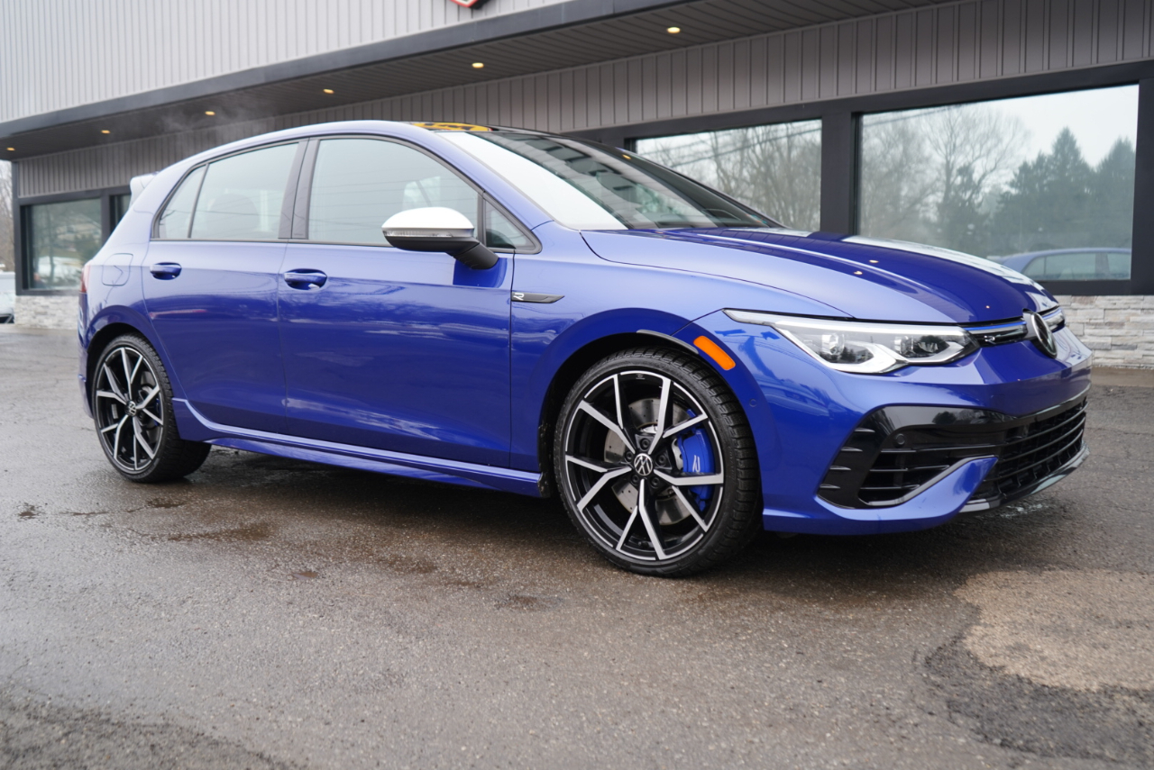 Volkswagen Golf R 2.0T Manual w/DCC/Nav 2023