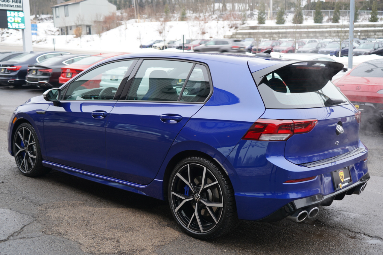 Volkswagen Golf R 2.0T Manual w/DCC/Nav 2023