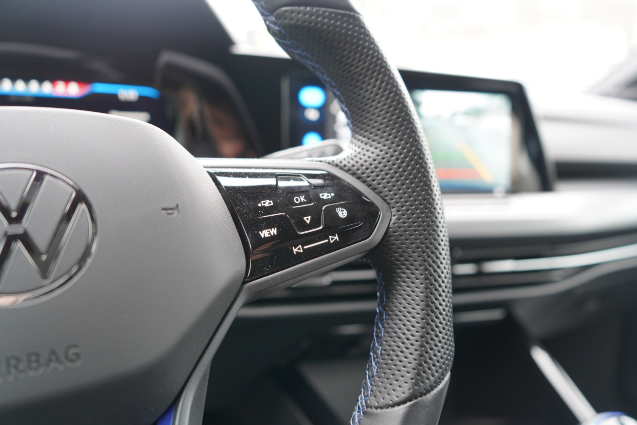 Volkswagen Golf R 2.0T Manual w/DCC/Nav 2023