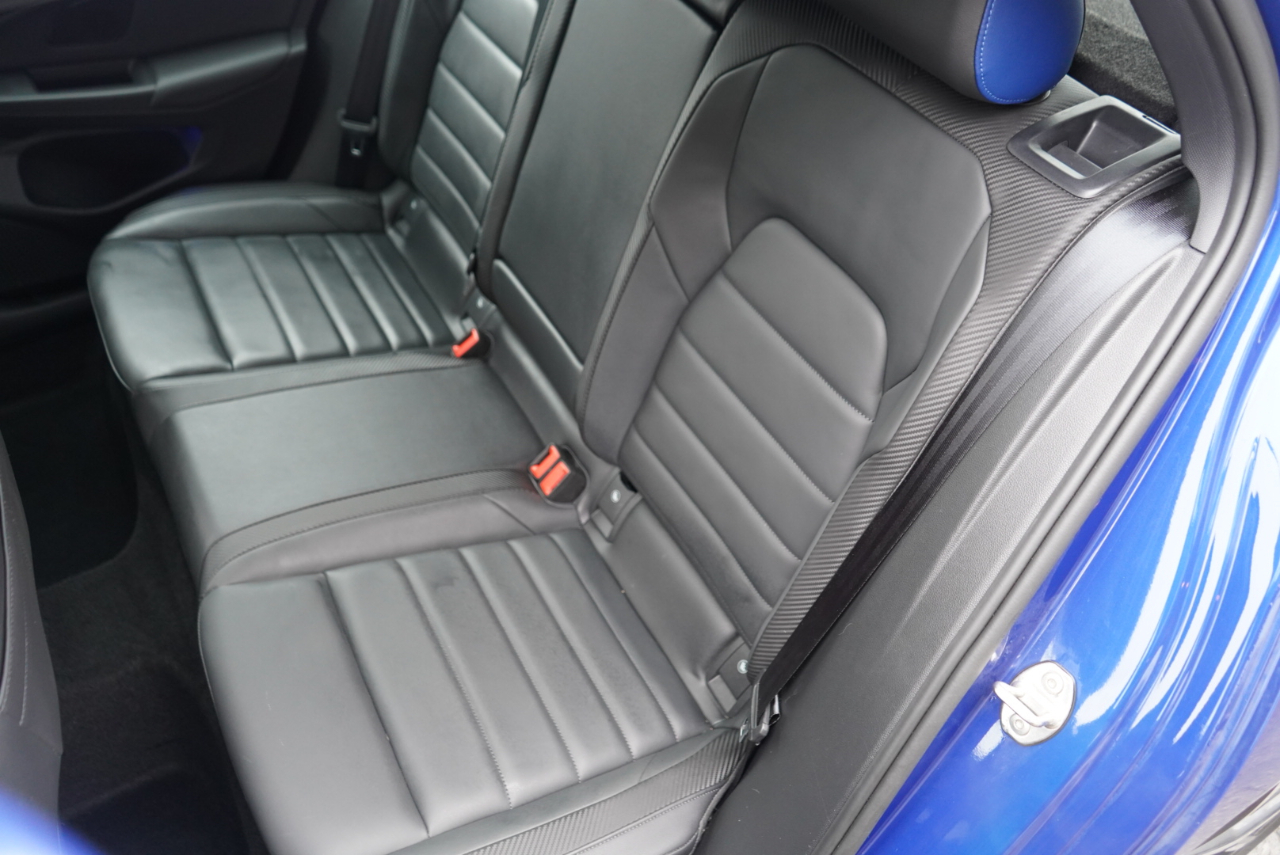 Volkswagen Golf R 2.0T Manual w/DCC/Nav 2023