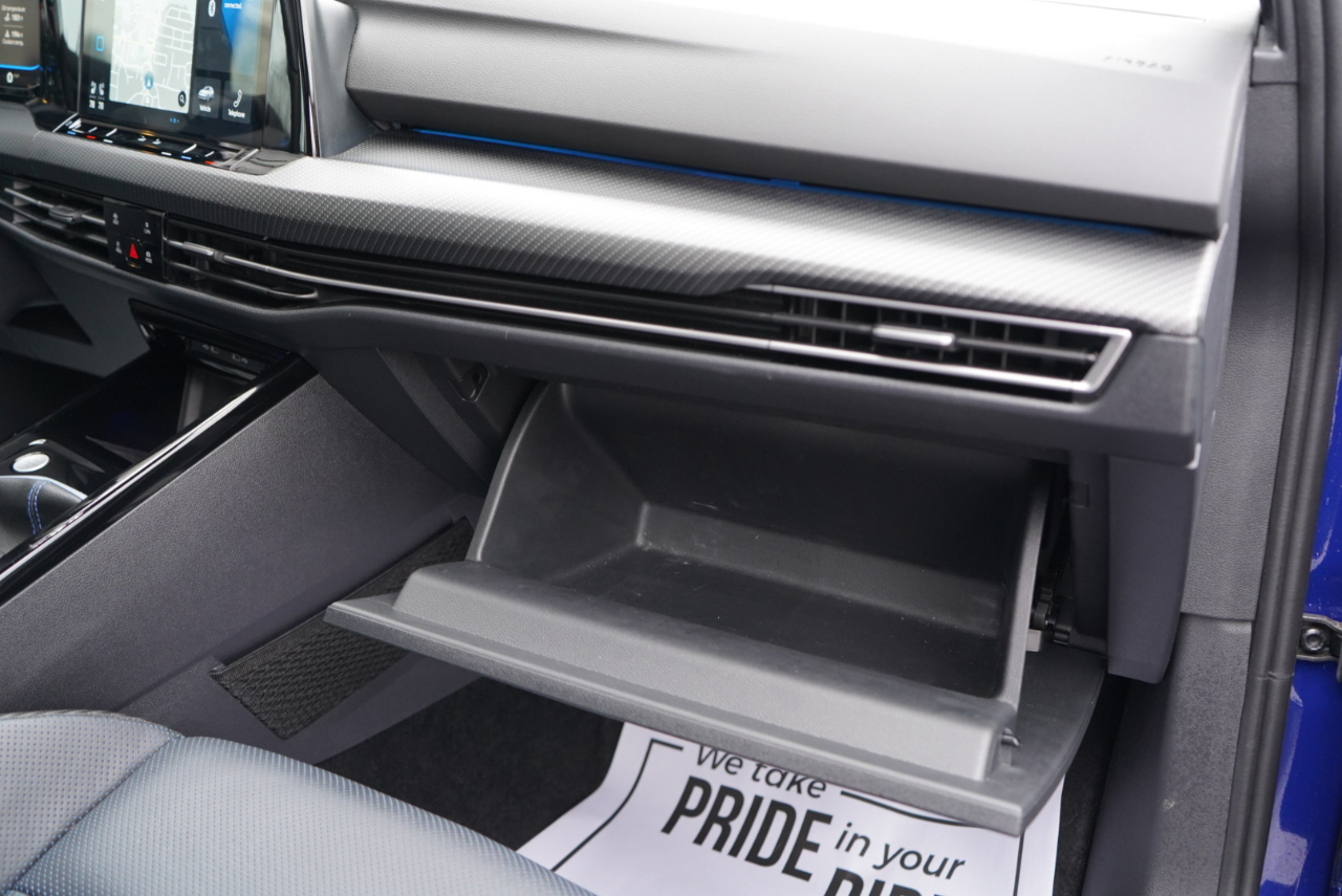 Volkswagen Golf R 2.0T Manual w/DCC/Nav 2023