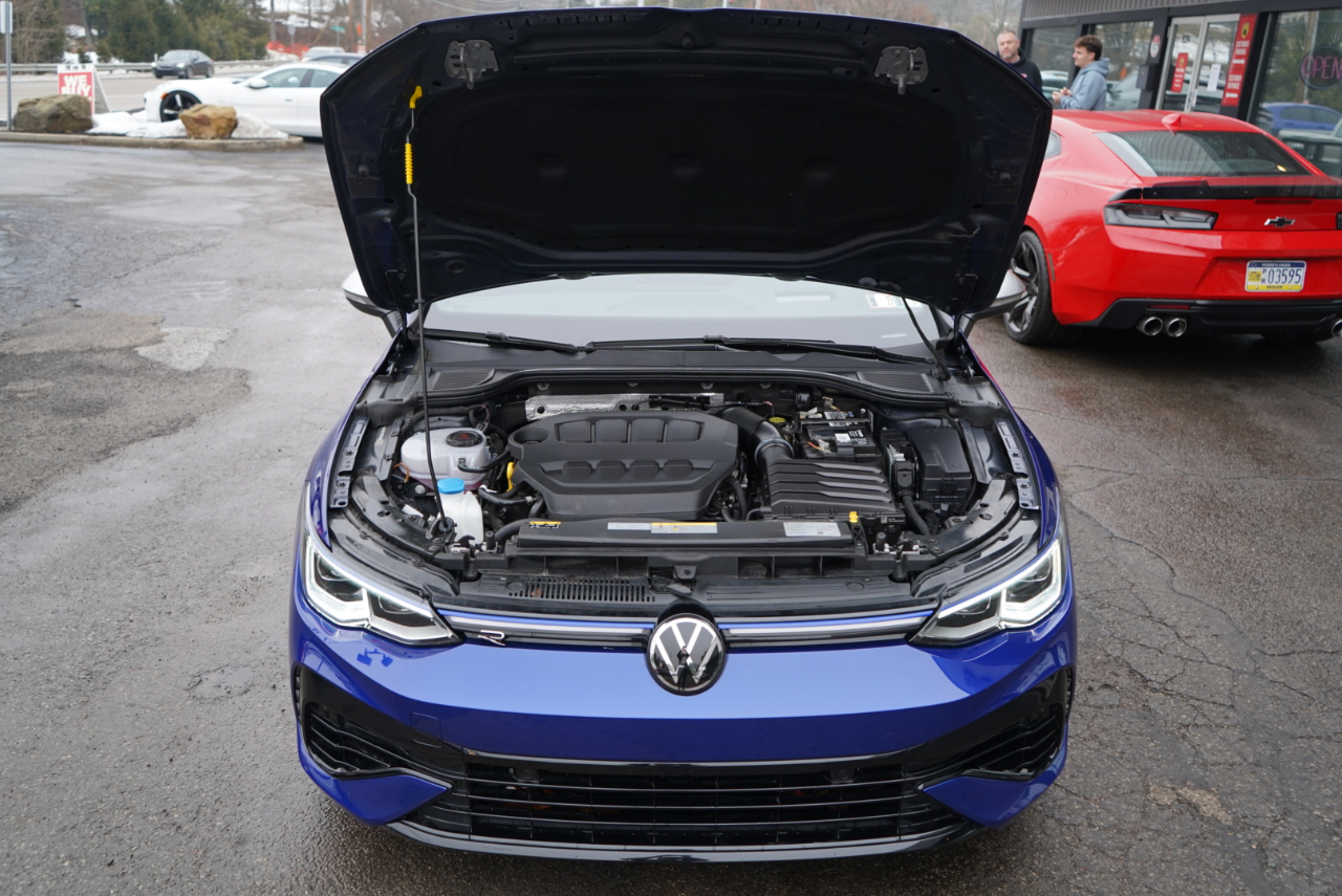 Volkswagen Golf R 2.0T Manual w/DCC/Nav 2023