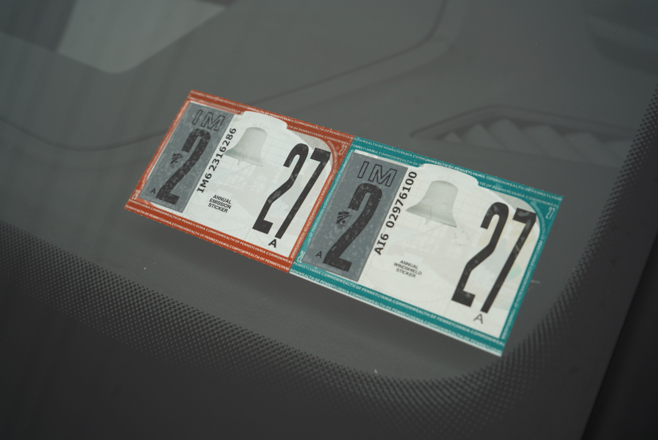 Volkswagen Golf R 2.0T Manual w/DCC/Nav 2023