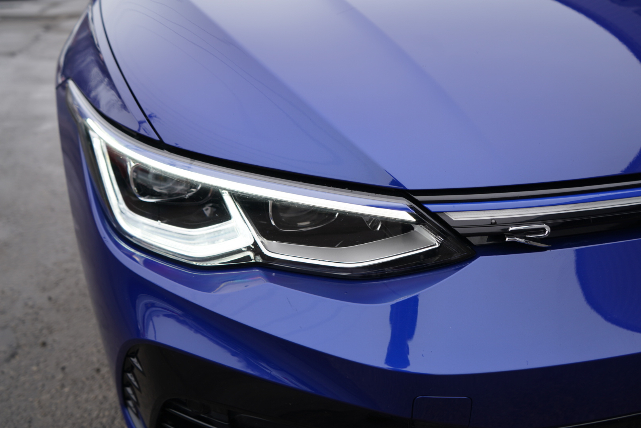 Volkswagen Golf R 2.0T Manual w/DCC/Nav 2023