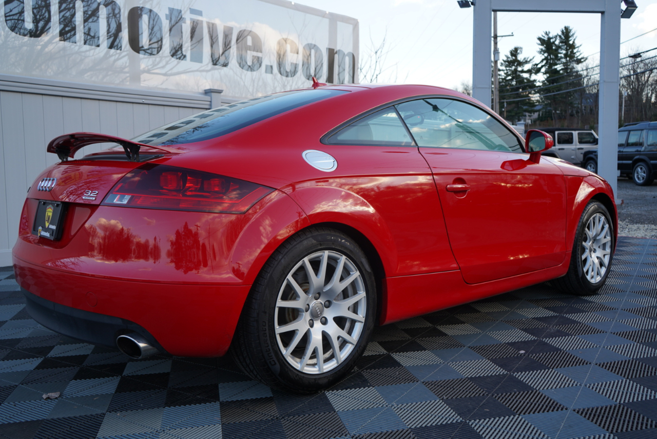 Audi TT 2dr Cpe MT 3.2L quattro Prem Plus 2009