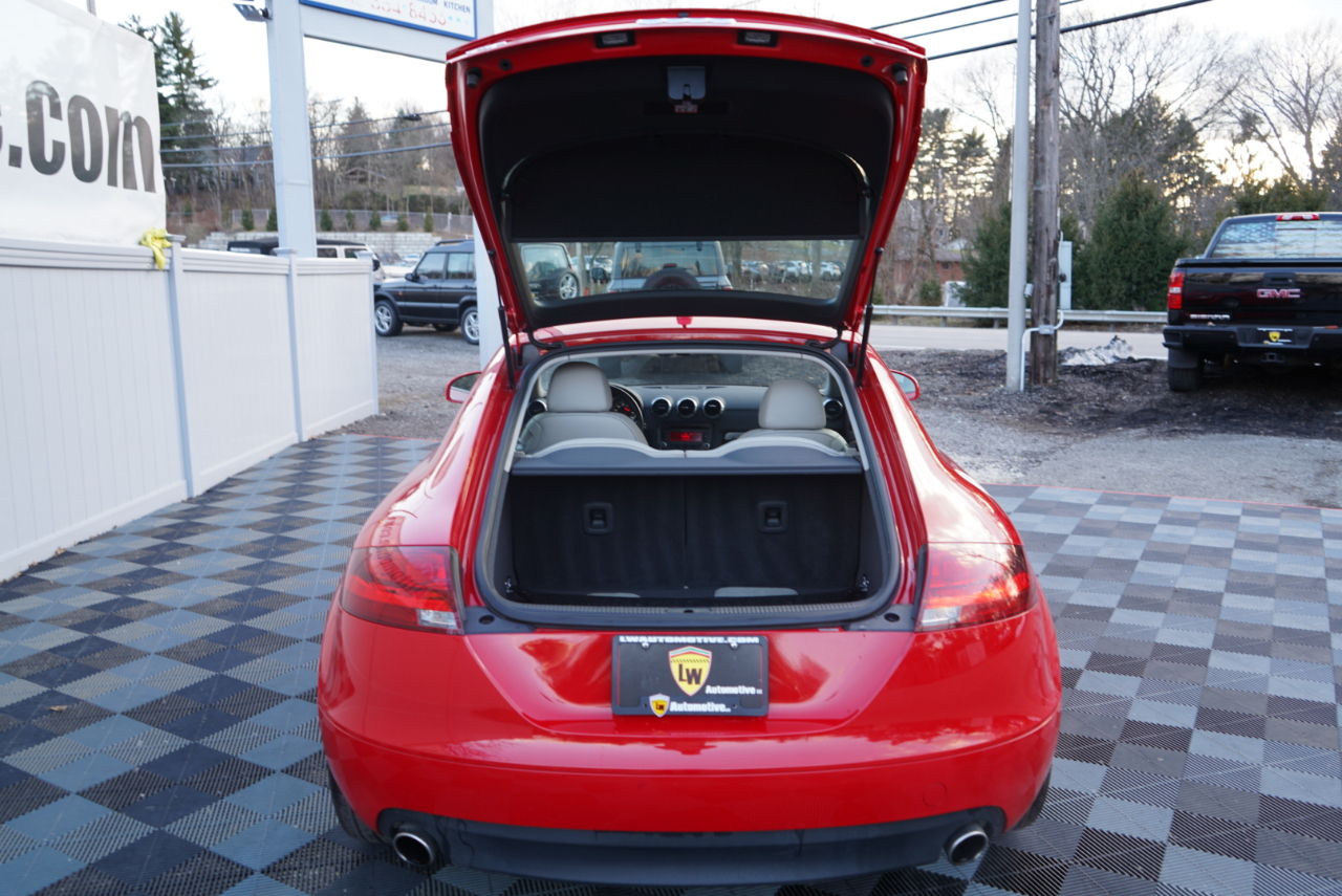 Audi TT 2dr Cpe MT 3.2L quattro Prem Plus 2009