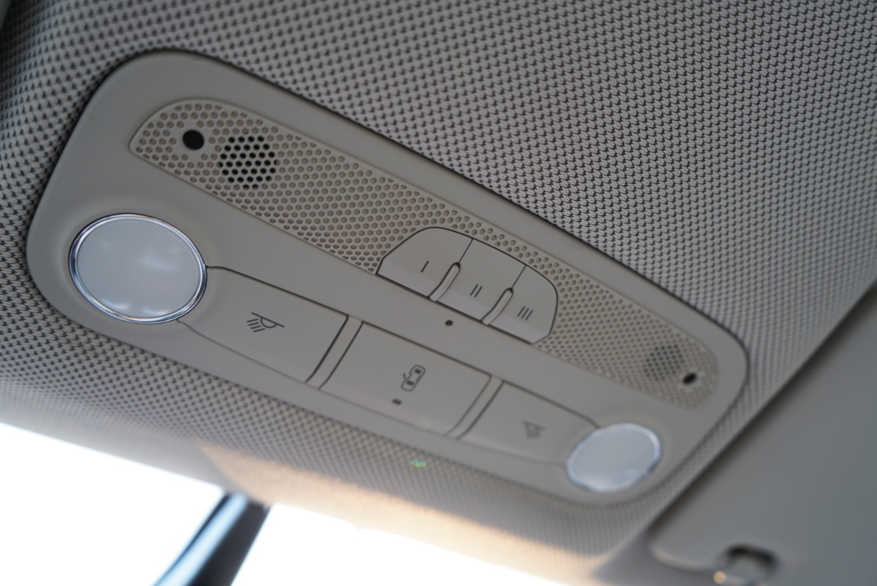 Audi TT 2dr Cpe MT 3.2L quattro Prem Plus 2009