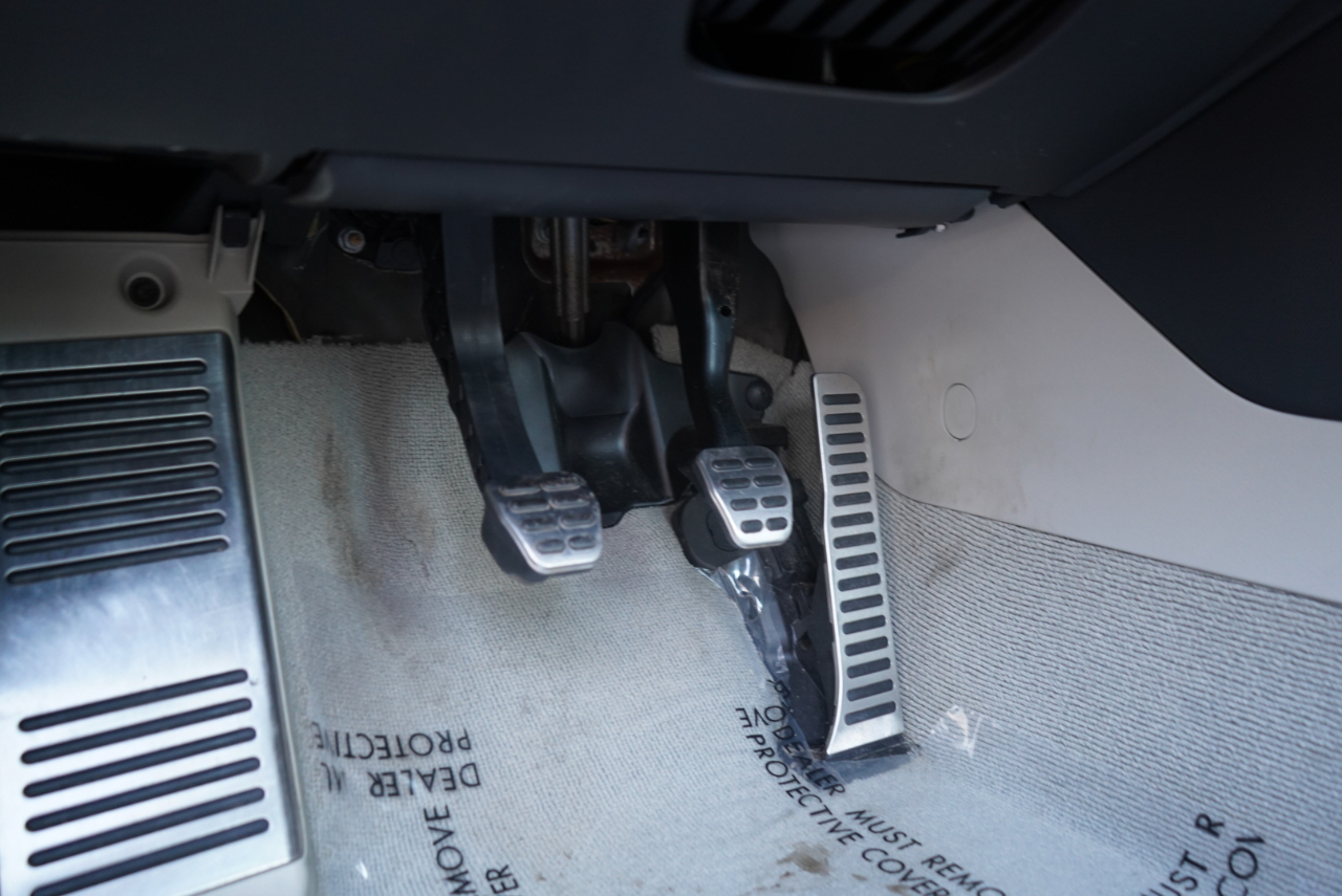 Audi TT 2dr Cpe MT 3.2L quattro Prem Plus 2009