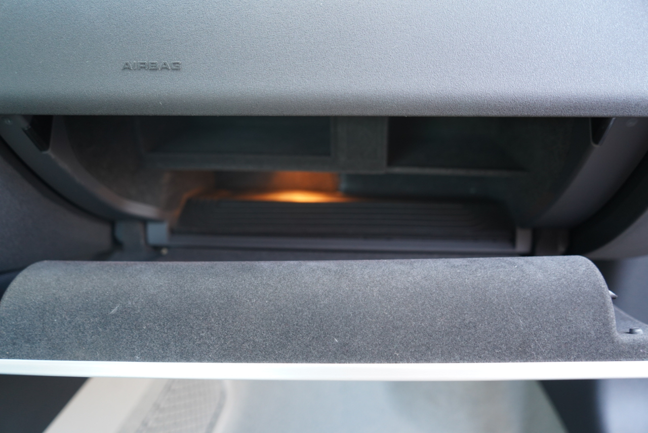 Audi TT 2dr Cpe MT 3.2L quattro Prem Plus 2009