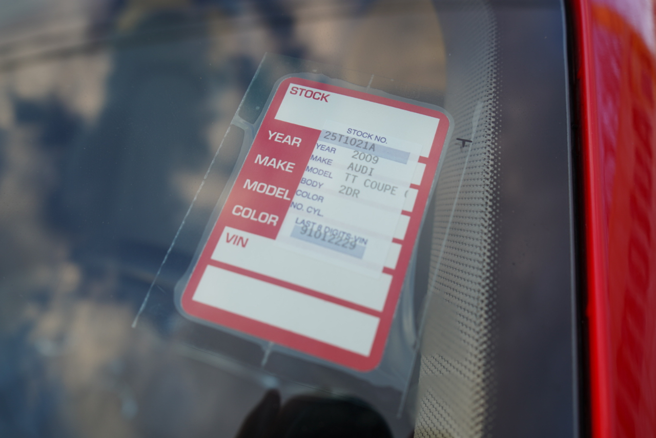 Audi TT 2dr Cpe MT 3.2L quattro Prem Plus 2009