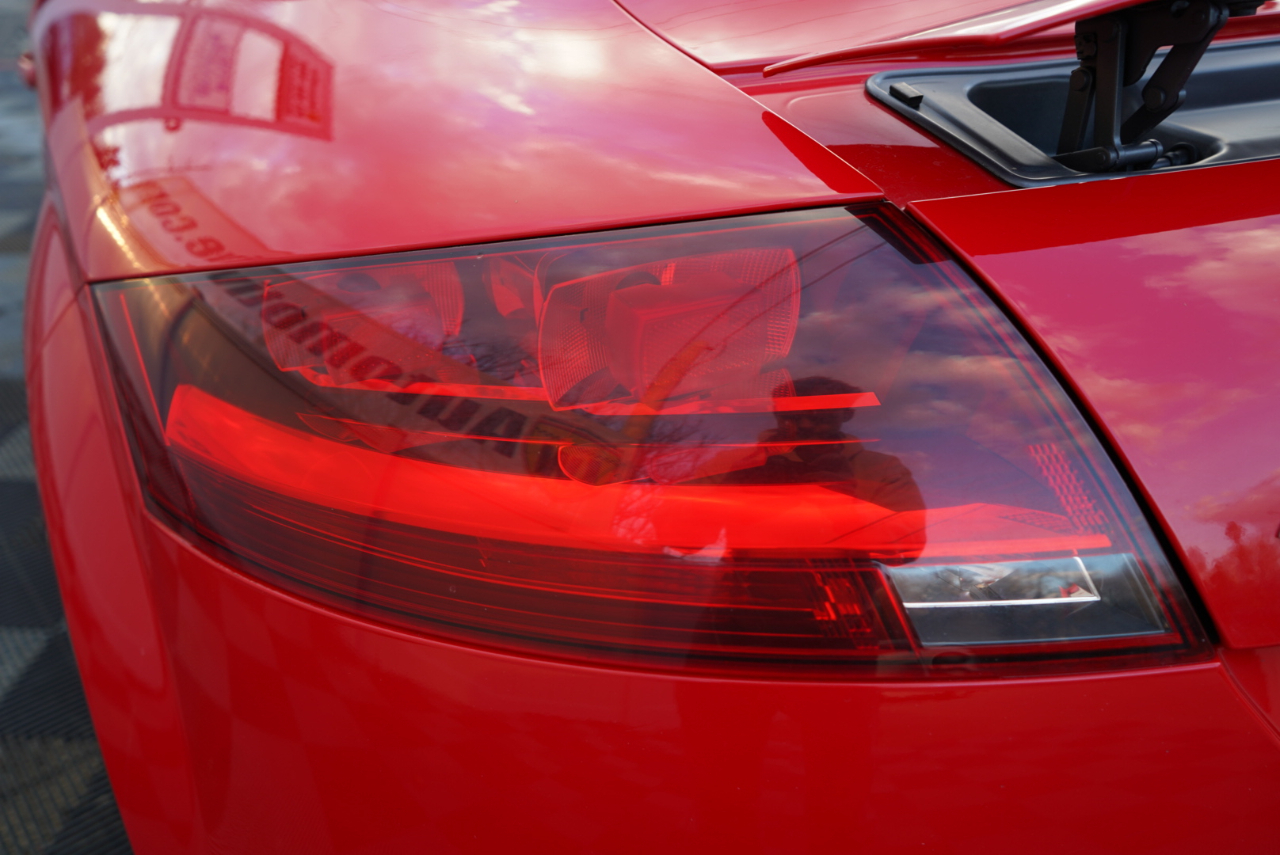 Audi TT 2dr Cpe MT 3.2L quattro Prem Plus 2009