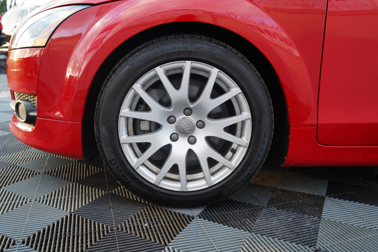 Audi TT 2dr Cpe MT 3.2L quattro Prem Plus 2009