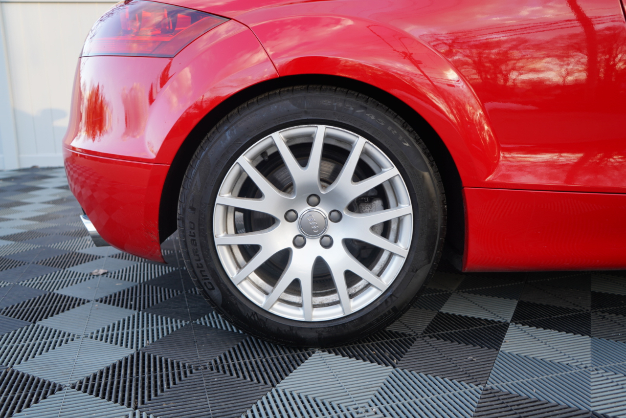 Audi TT 2dr Cpe MT 3.2L quattro Prem Plus 2009