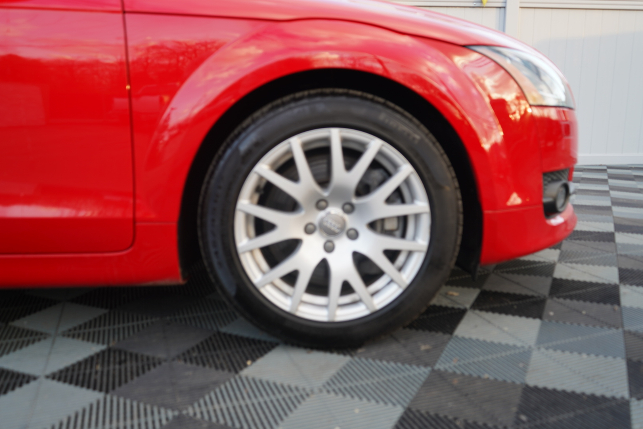 Audi TT 2dr Cpe MT 3.2L quattro Prem Plus 2009