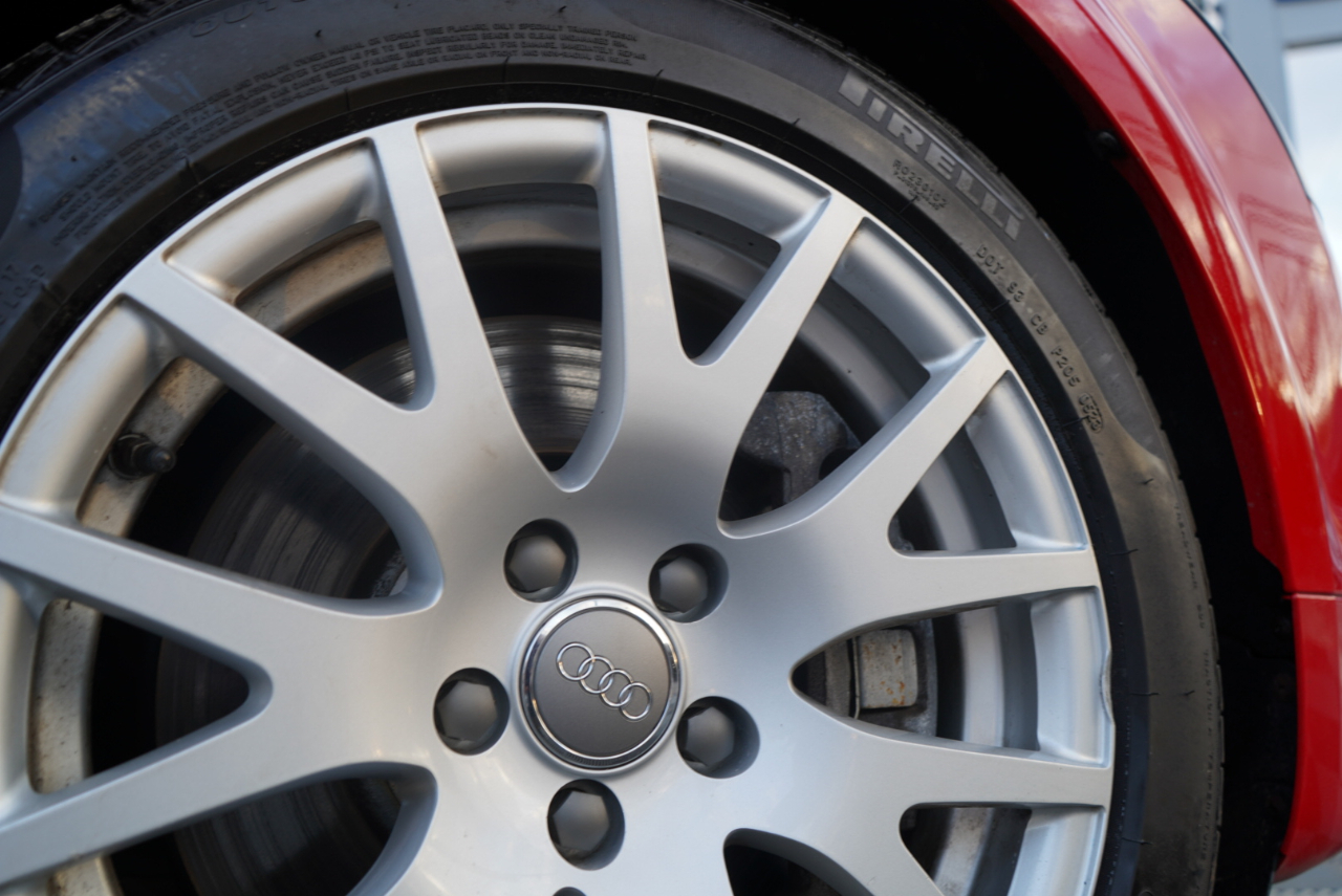 Audi TT 2dr Cpe MT 3.2L quattro Prem Plus 2009