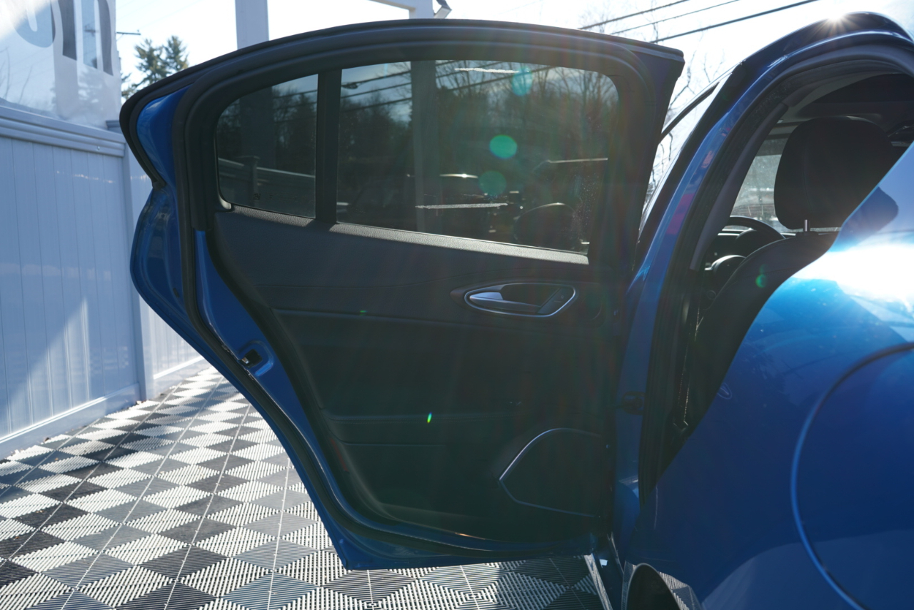 Alfa Romeo Giulia Ti AWD 2021