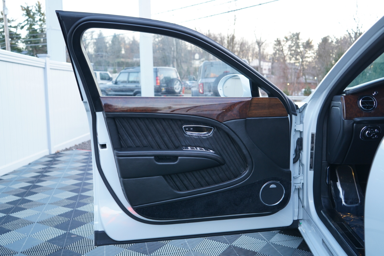 Bentley Mulsanne Sedan 2019