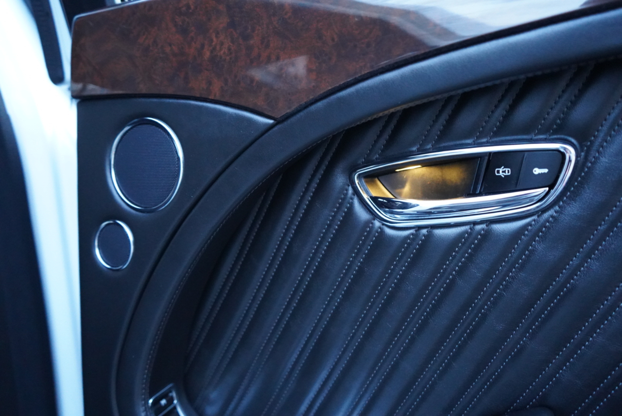 Bentley Mulsanne Sedan 2019