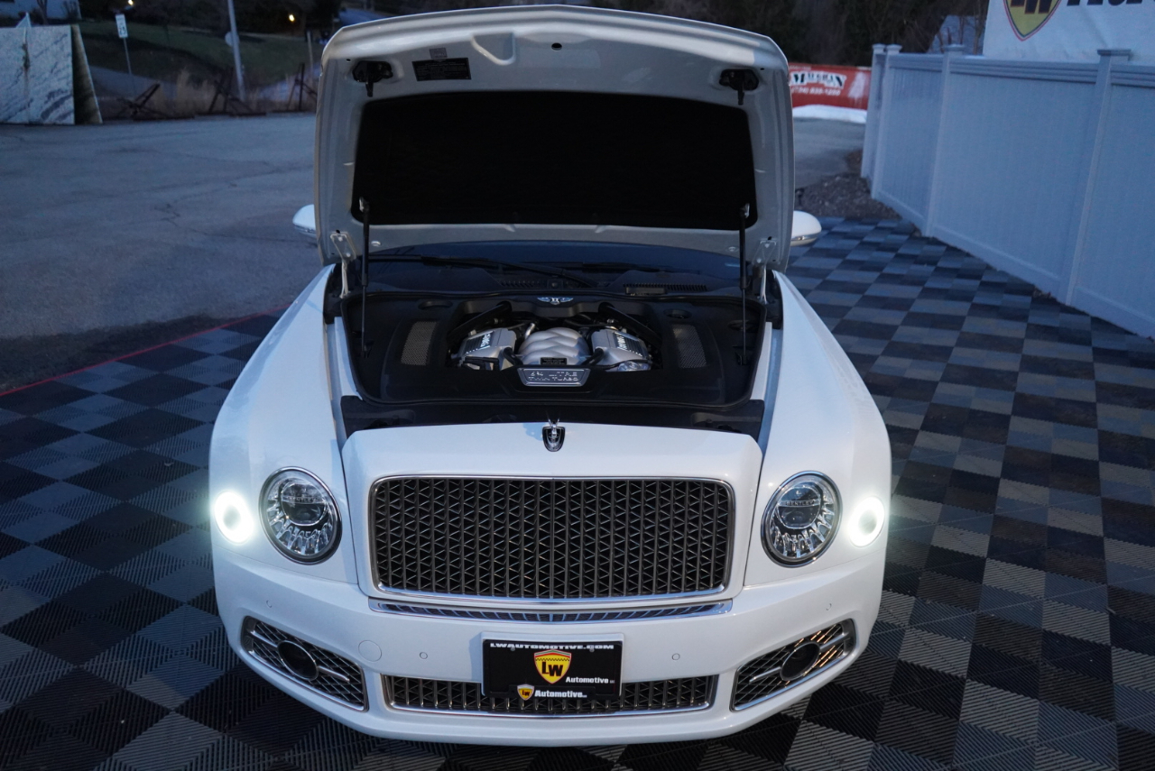 Bentley Mulsanne Sedan 2019