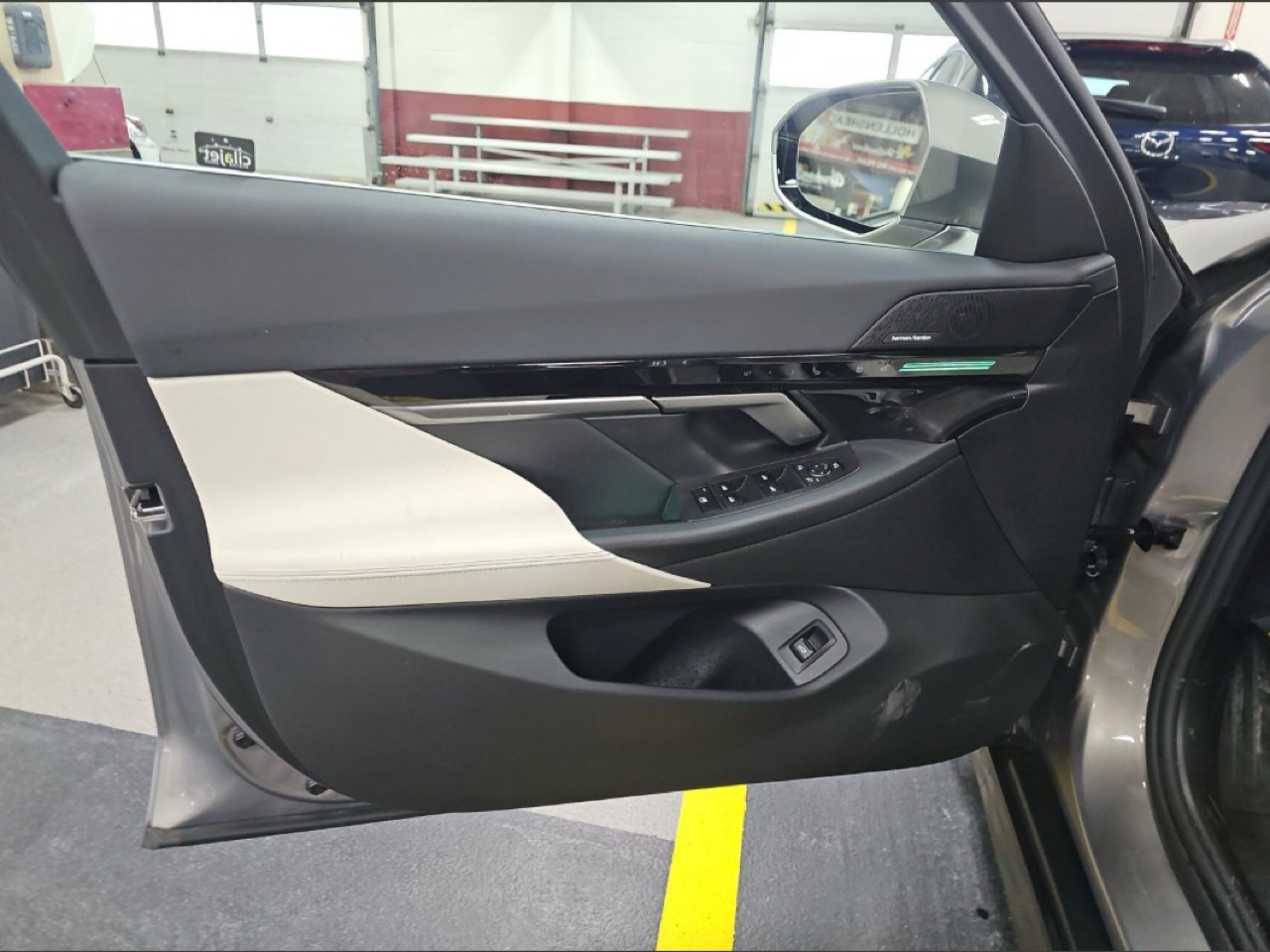 BMW 5 Series 530i xDrive Sedan 2024