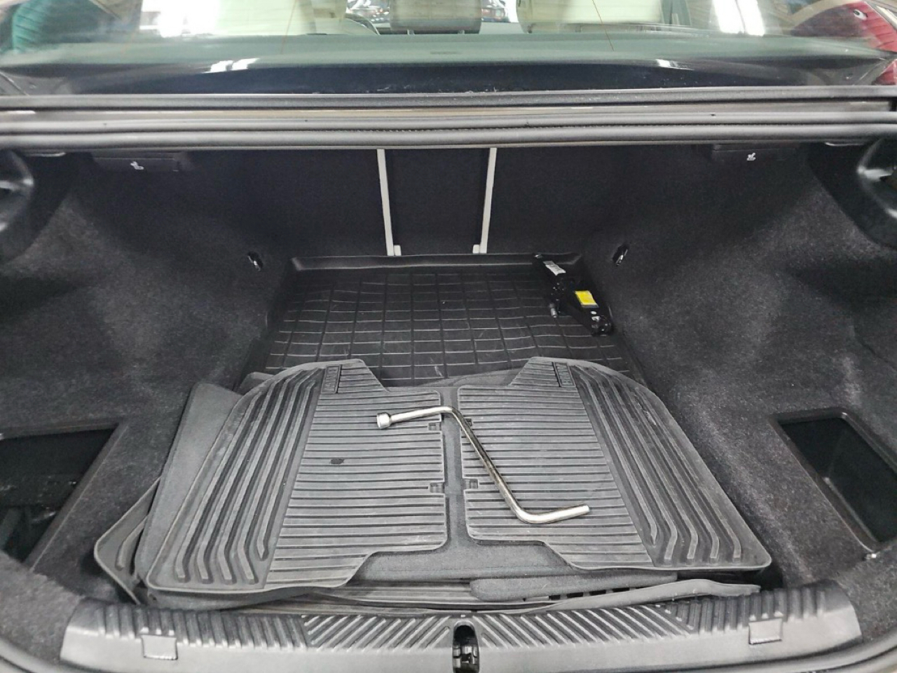 BMW 5 Series 530i xDrive Sedan 2024