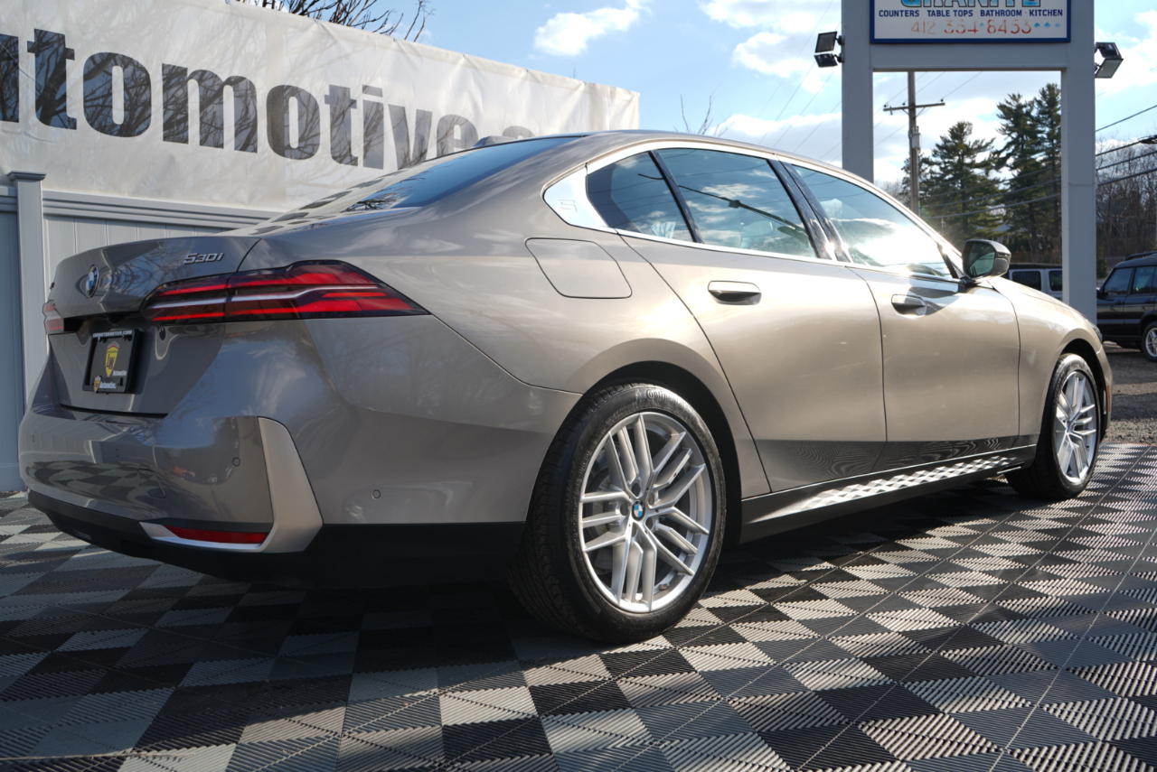 BMW 5 Series 530i xDrive Sedan 2024