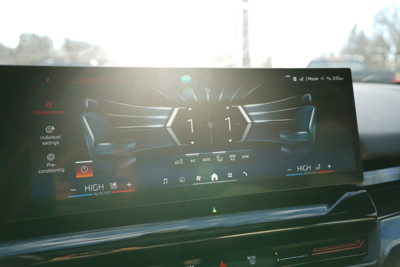 BMW 5 Series 530i xDrive Sedan 2024