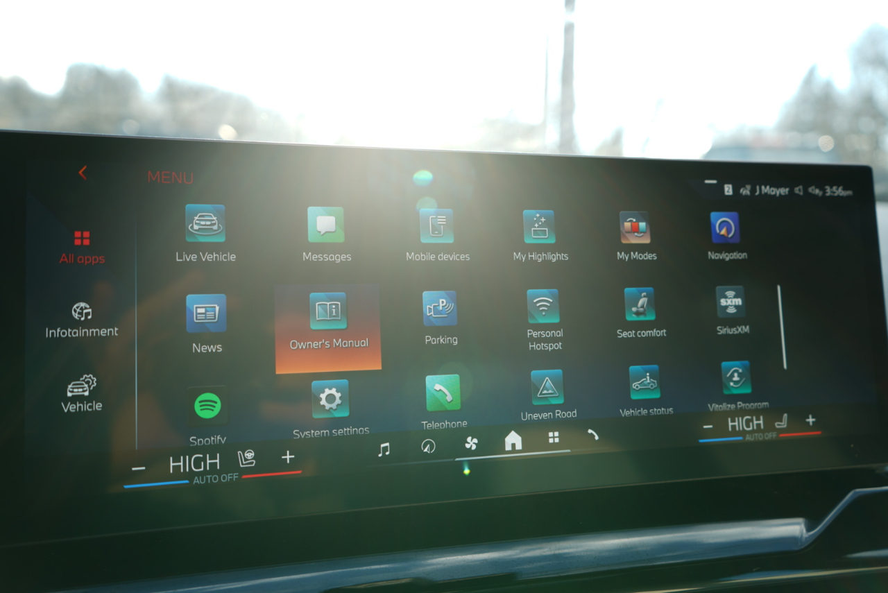 BMW 5 Series 530i xDrive Sedan 2024