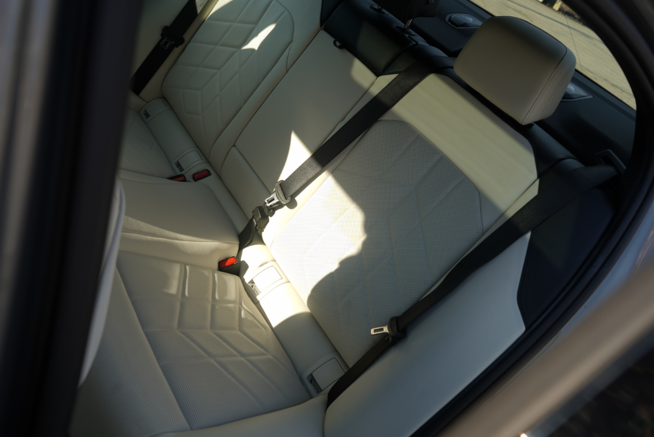 BMW 5 Series 530i xDrive Sedan 2024