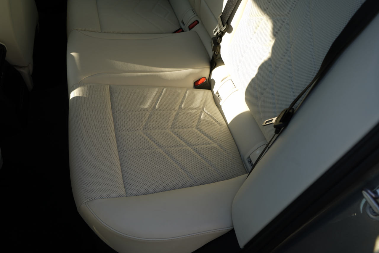 BMW 5 Series 530i xDrive Sedan 2024