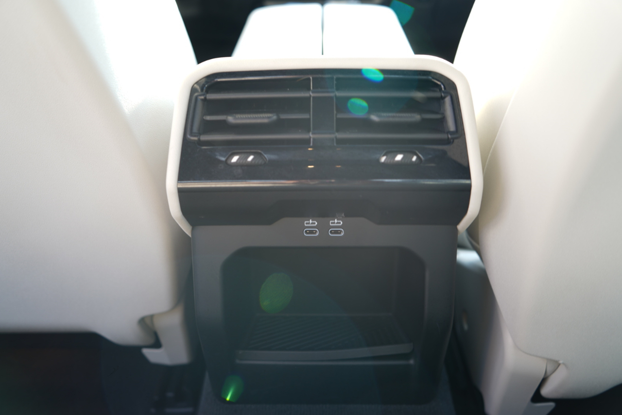 BMW 5 Series 530i xDrive Sedan 2024