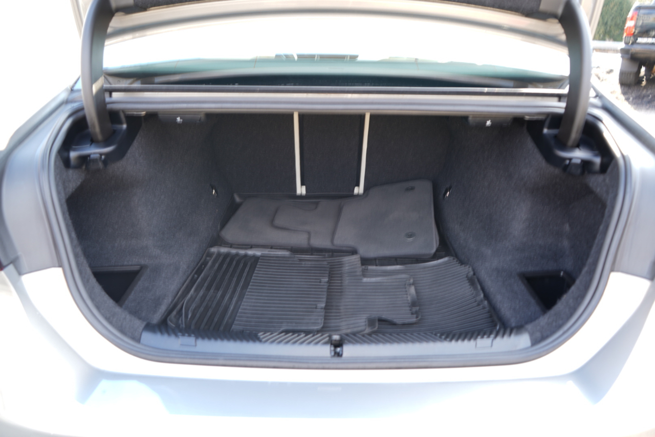 BMW 5 Series 530i xDrive Sedan 2024