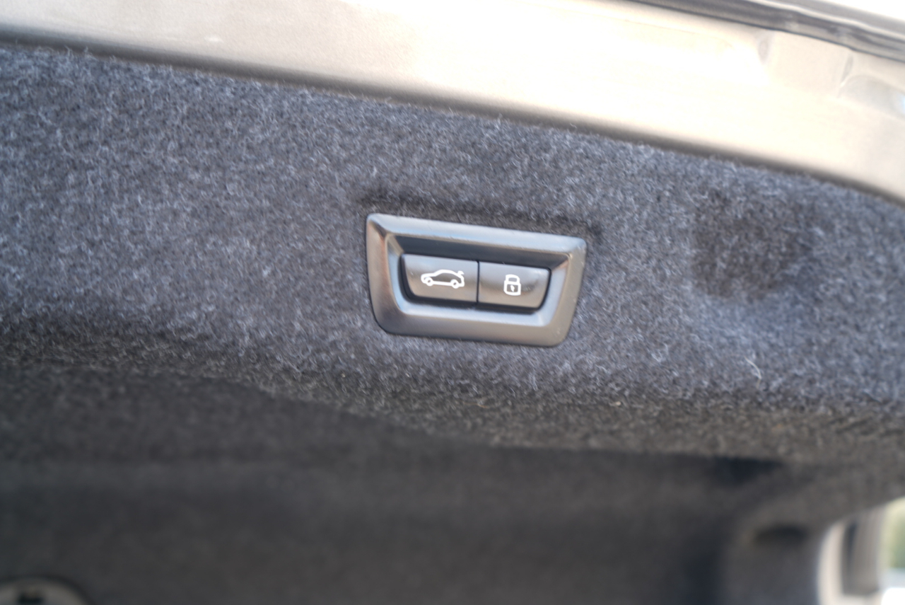 BMW 5 Series 530i xDrive Sedan 2024