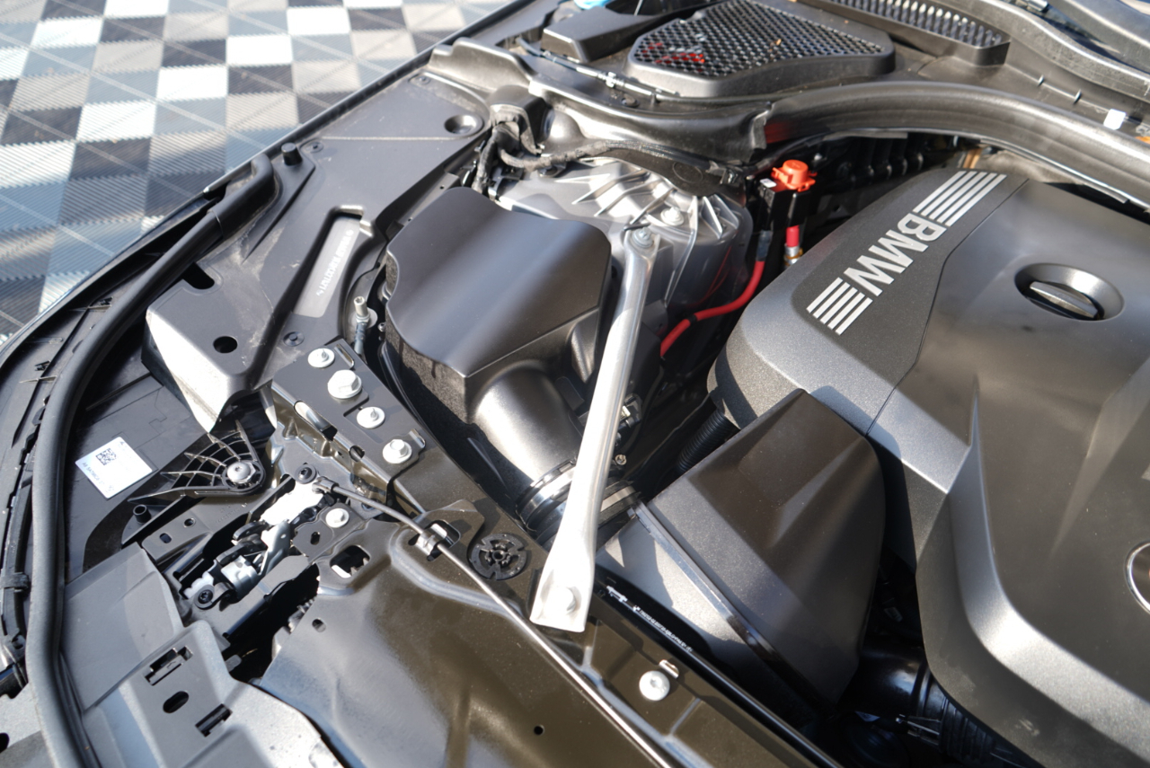 BMW 5 Series 530i xDrive Sedan 2024