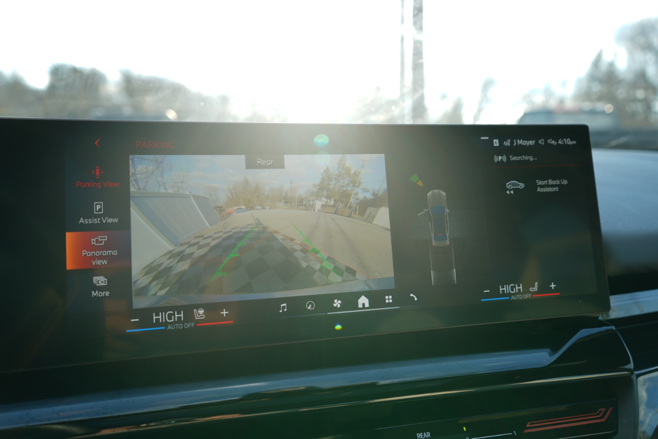 BMW 5 Series 530i xDrive Sedan 2024