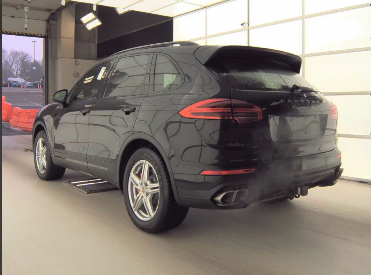 Porsche Cayenne AWD 4dr Turbo 2015