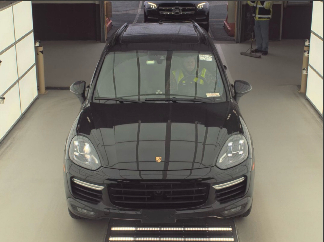 Porsche Cayenne AWD 4dr Turbo 2015
