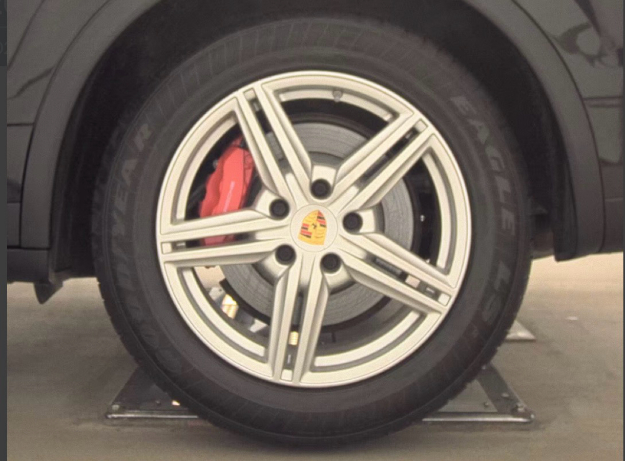 Porsche Cayenne AWD 4dr Turbo 2015