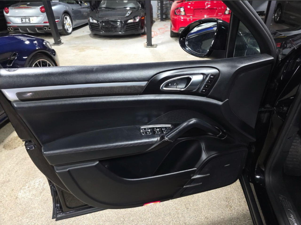 Porsche Cayenne AWD 4dr Turbo 2015