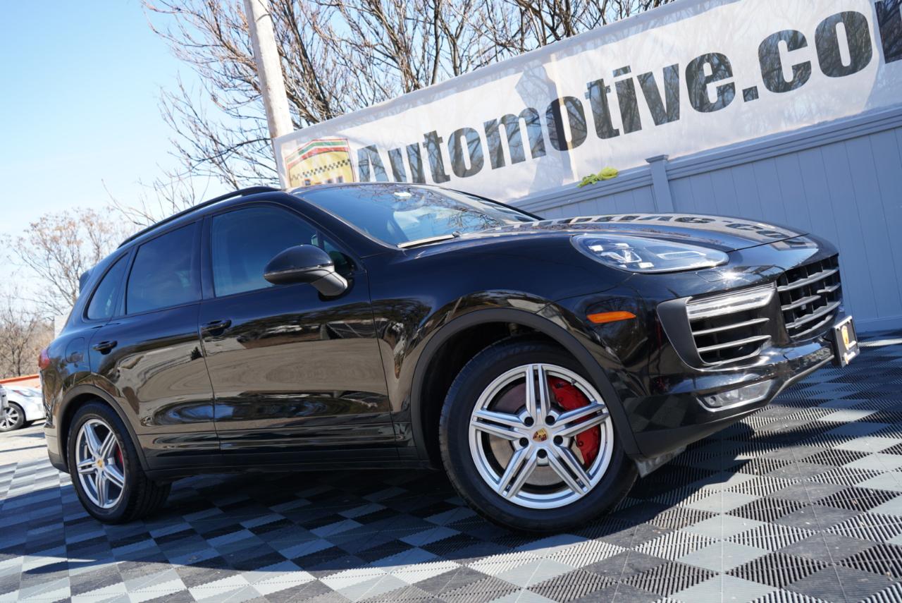2015 Porsche Cayenne Turbo AWD