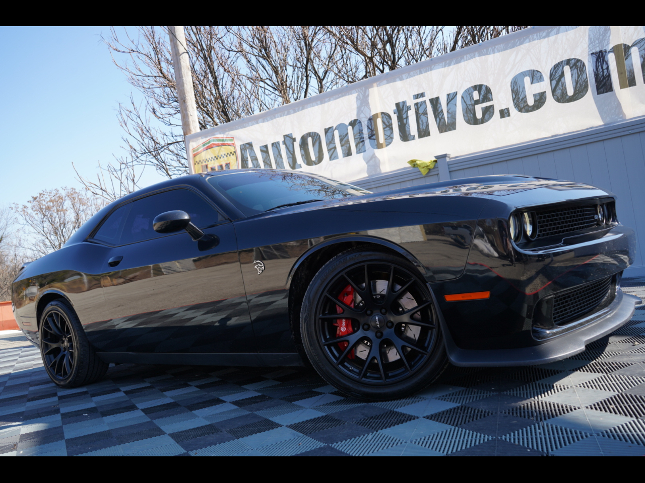 Dodge Challenger 2dr Cpe SRT Hellcat 2015