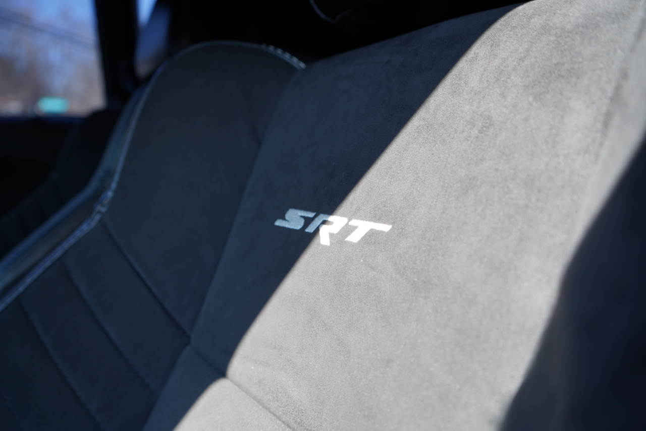 Dodge Challenger 2dr Cpe SRT Hellcat 2015