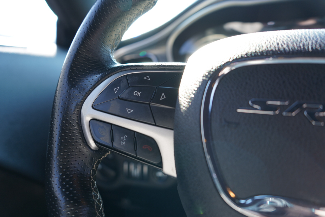 Dodge Challenger 2dr Cpe SRT Hellcat 2015