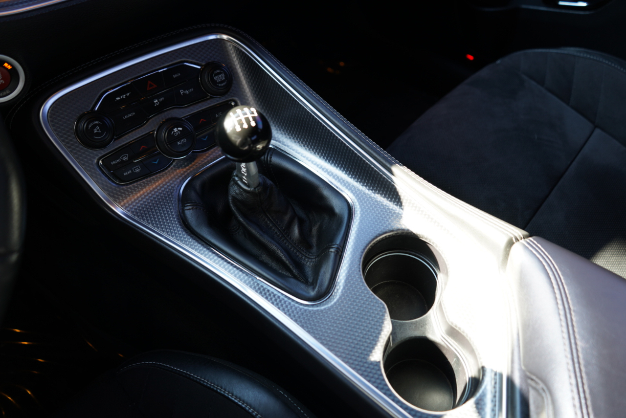 Dodge Challenger 2dr Cpe SRT Hellcat 2015