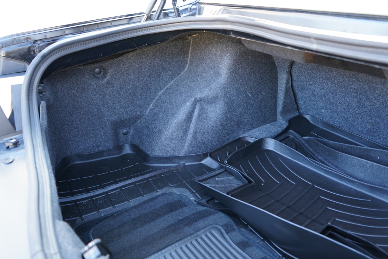 Dodge Challenger 2dr Cpe SRT Hellcat 2015