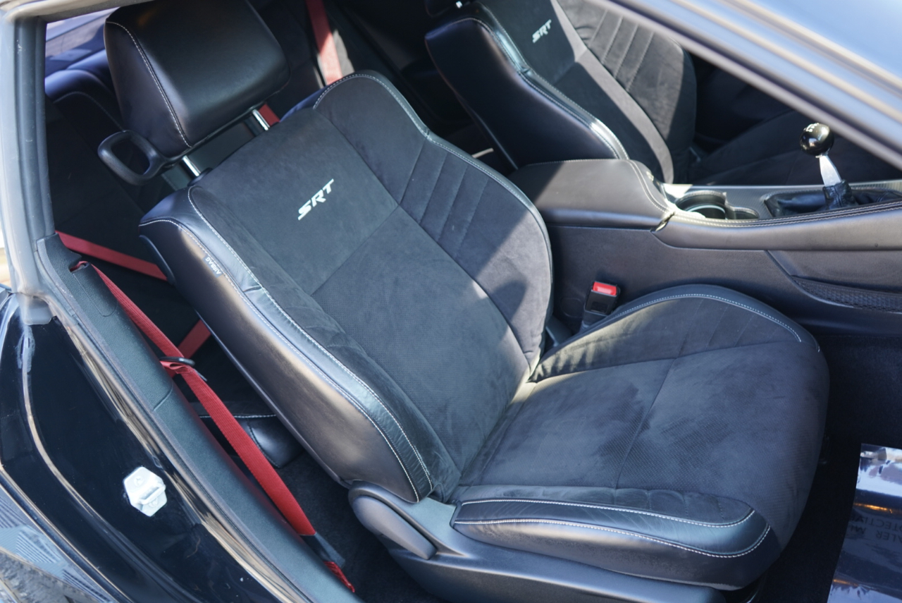 Dodge Challenger 2dr Cpe SRT Hellcat 2015