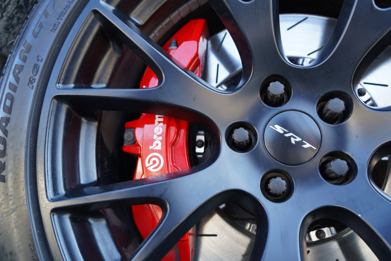 Dodge Challenger 2dr Cpe SRT Hellcat 2015