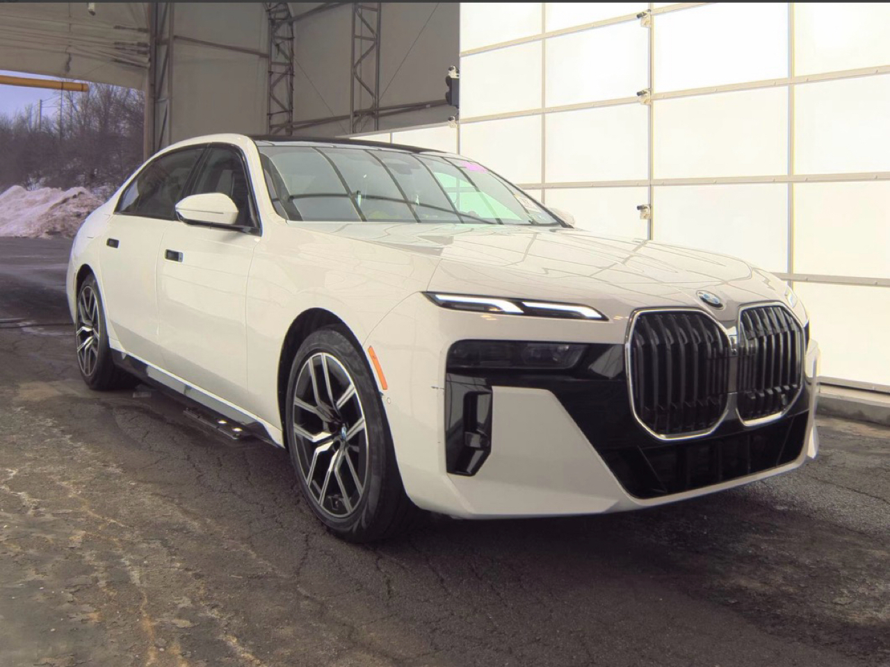 BMW 7 Series 740i xDrive Sedan 2024