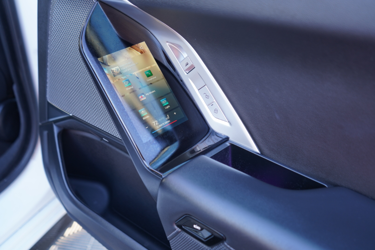 BMW 7 Series 740i xDrive Sedan 2024