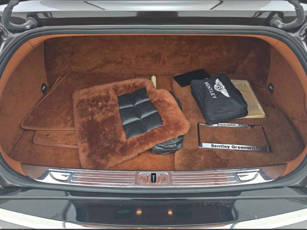 Bentley Mulsanne 4dr Sdn 2011